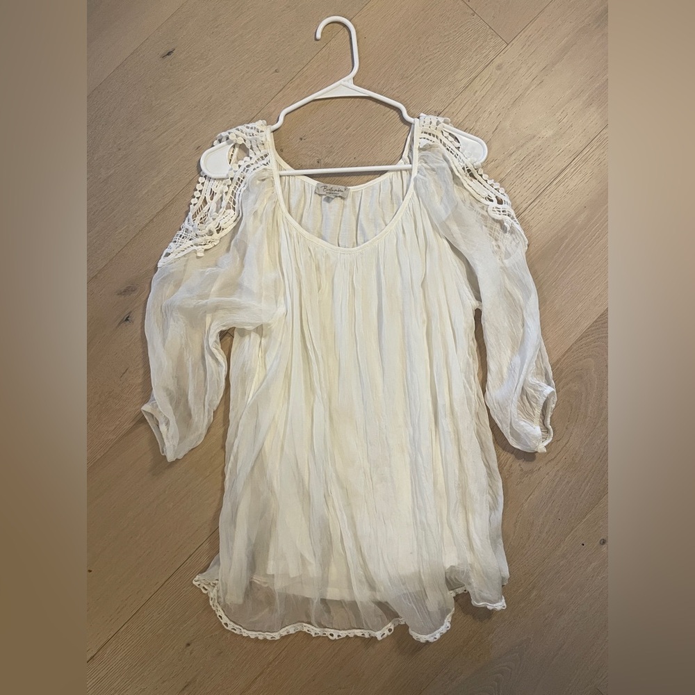 100% Silk White Flowy Lace Trim Peasant Blouse Bridal Wedding Resortwear Beach - Picture 2 of 6